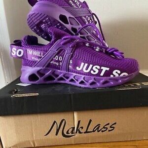 Just So So women’s sneakers